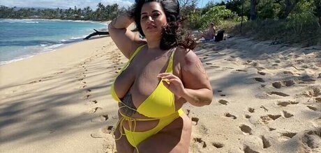 Sofia Rose modèle érotique image