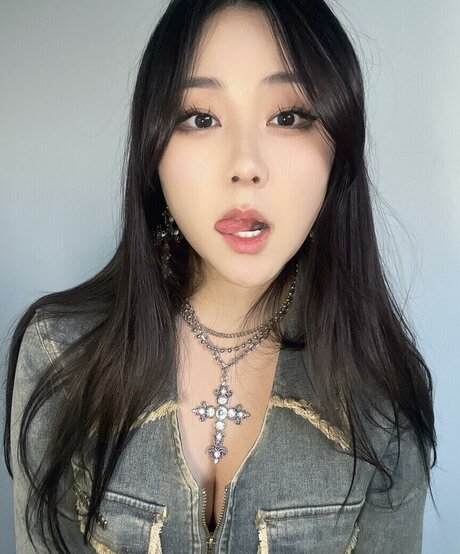 Hanavocado star du porno parfaite images