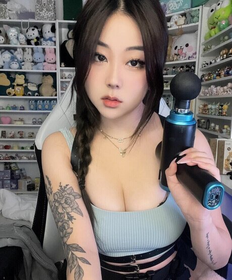 grosse chatte onlyfans chaud érotique img