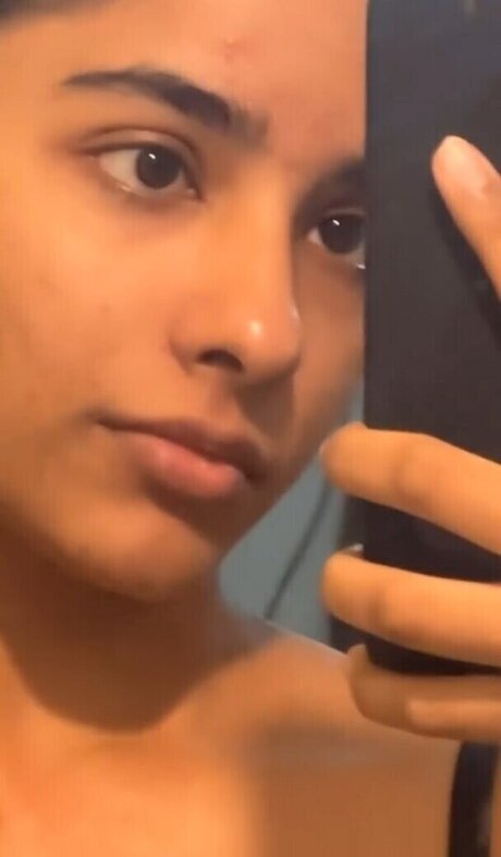 Aurora Sinclair étoile adulte collection