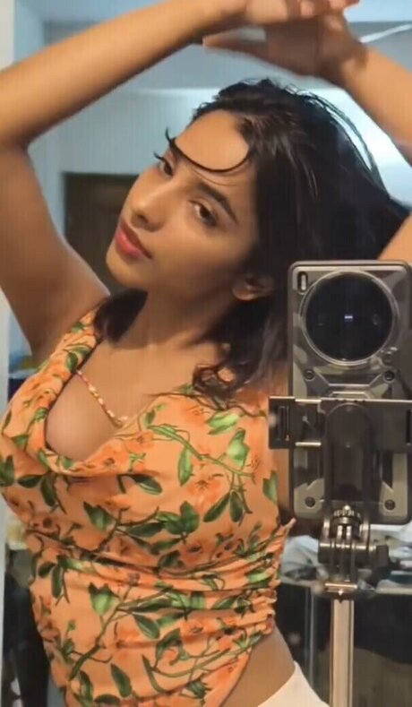 Aurora Sinclair joli modèle archive