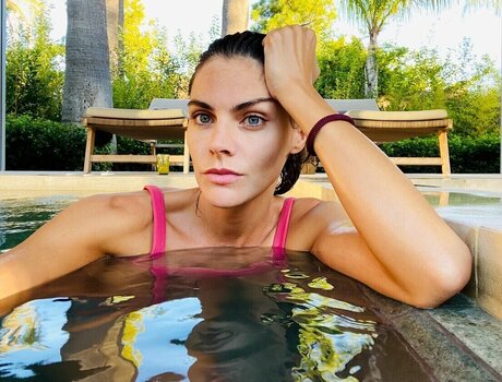 Amaia Salamanca Ur zar actrice artistique photos