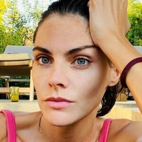 Amaia Salamanca Ur zar jolie star du porno photo