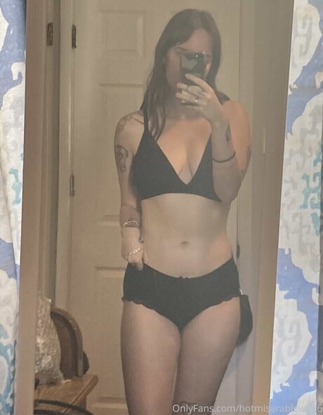 Linda Blair art de star du porno photos