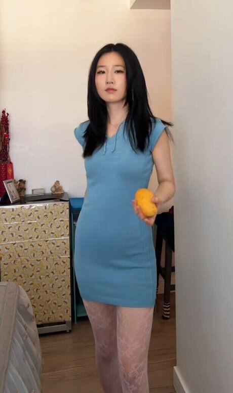 Lo3tus sexe star image