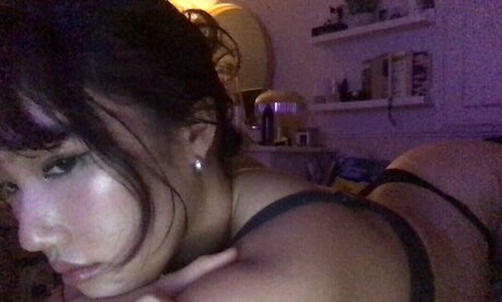 piscespr1ncess3 modèle nu archive