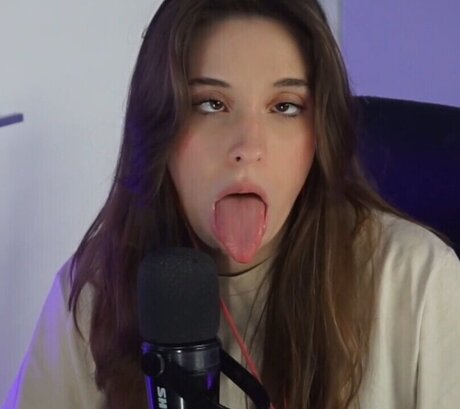 billybella jolie star du porno photo