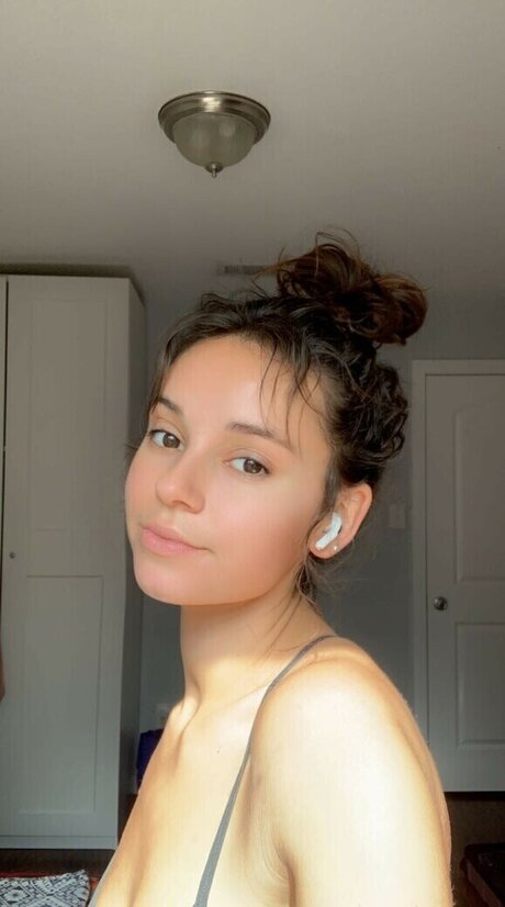 Leyla Ingalls modèle de sexe images