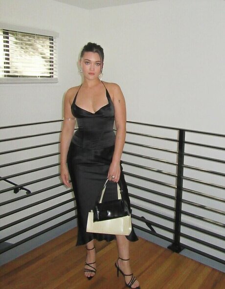 Isa Briones étoile parfaite images