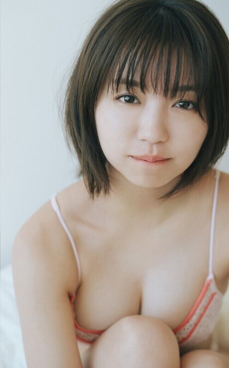 Yuno Ohara modèle sexy photos