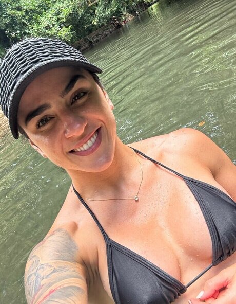 Norma Dumont UFC star du porno chaud photos