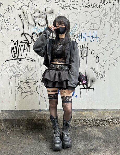 eye shiny actrice sexy archive