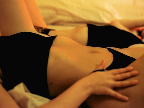 Lara Juice star du porno en haute qualité photo