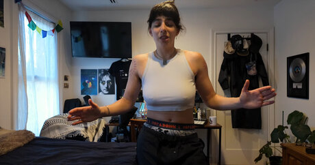 déshabillage onlyfans haut galerie