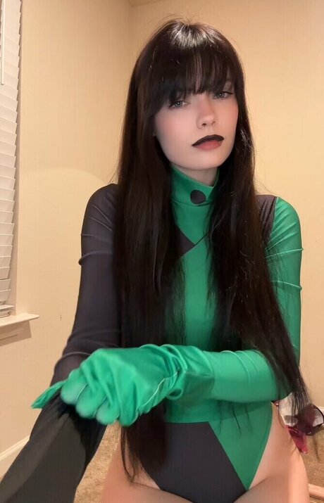 isizzly actrice porno archive