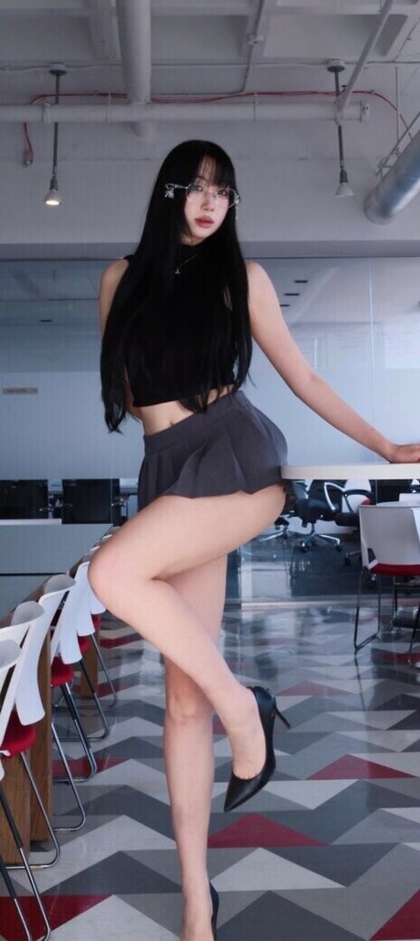 mollyshen actrice galeries