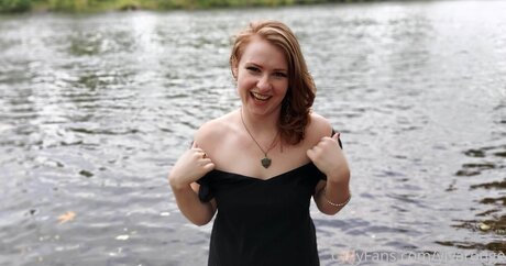 Yaya Gingersnatch haut étoile des photos