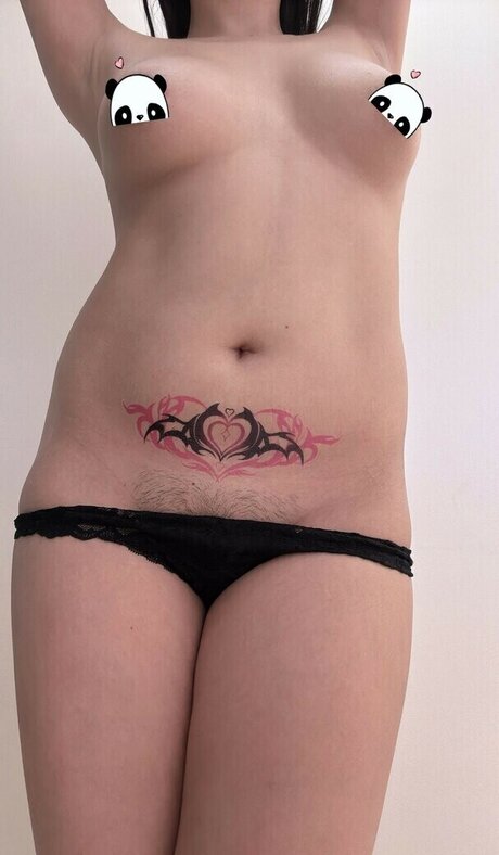 Rui Asaka haut étoile photos