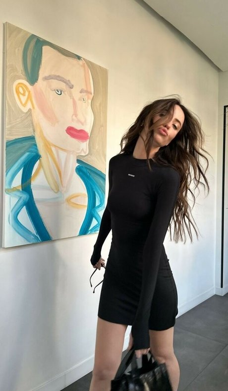 Nadya Dorofeeva actrice sexy photo