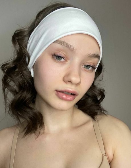 bless sheila modèle xxx des photos