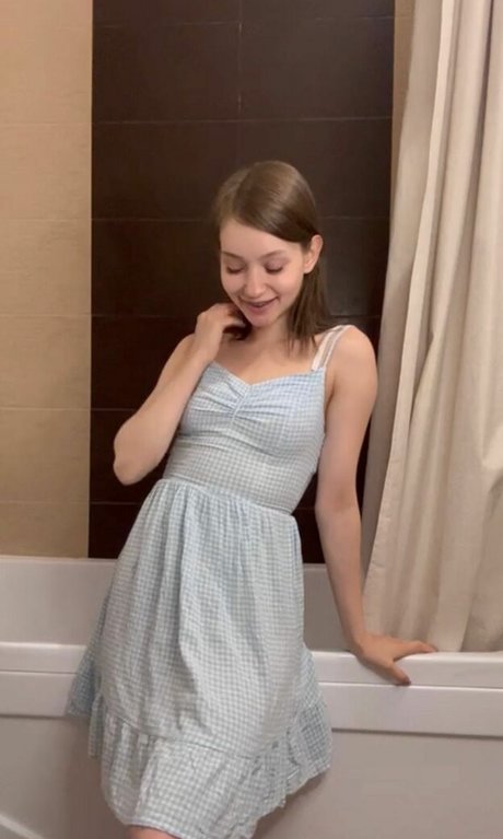 bless sheila actrice de nus galeries