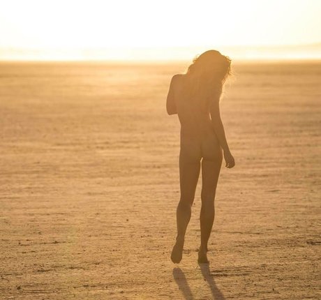 Genevieve Morton jolie star du porno images