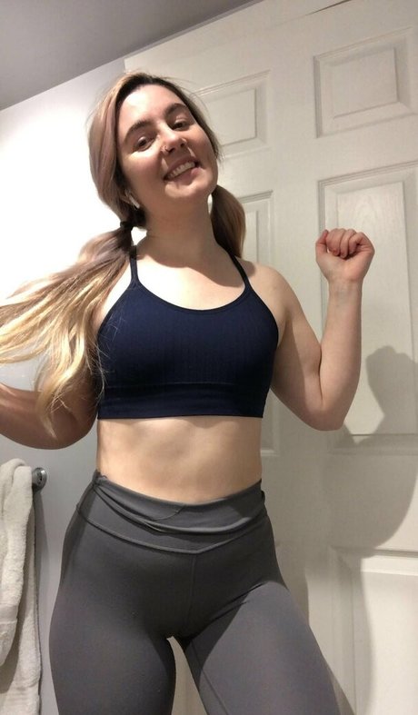 chatte africaine onlyfans art supérieur des photos