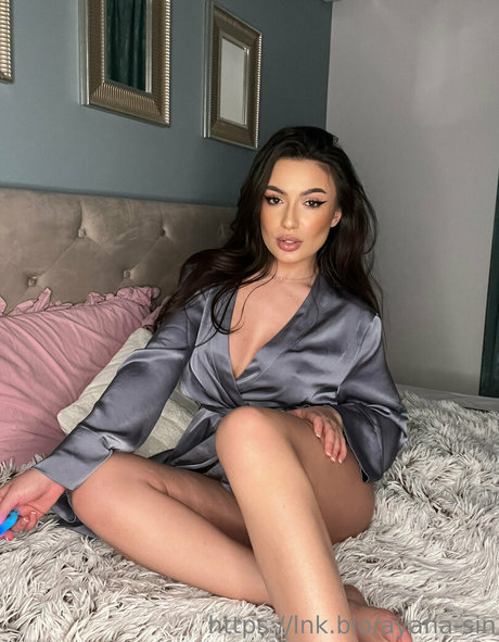 ayanasin actrice de grande qualité des photos