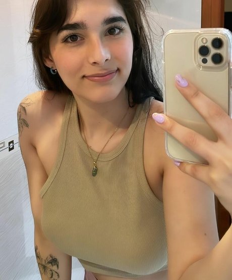 doigté la chatte onlyfans parfait érotique galerie