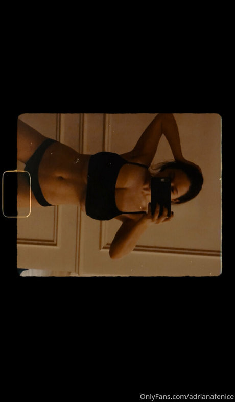 adrianafenice star du porno belle photos