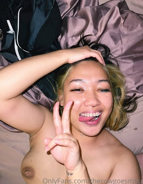 thecowgoesm0u jolie star du porno image