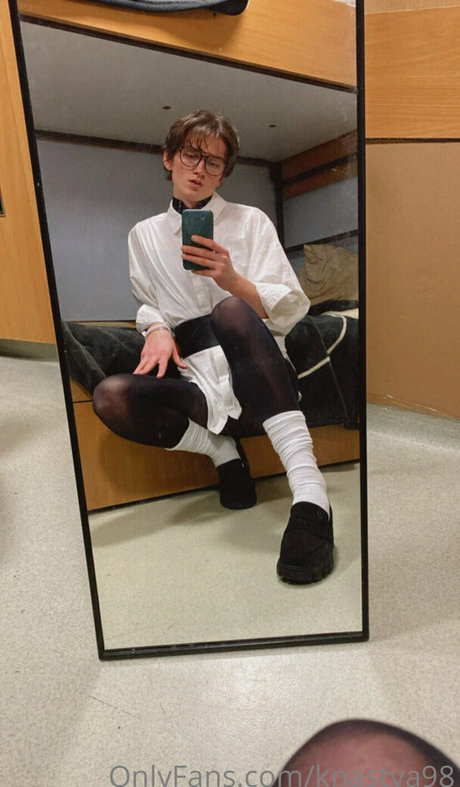 knastya98 art modèle photos