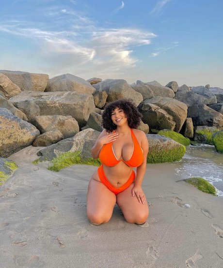 Katelyn Folasade modèle meilleur photo