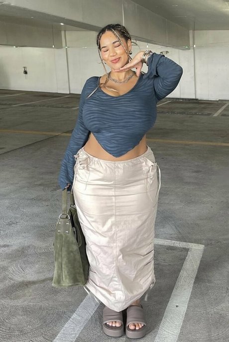 Katelyn Folasade star du porno photos