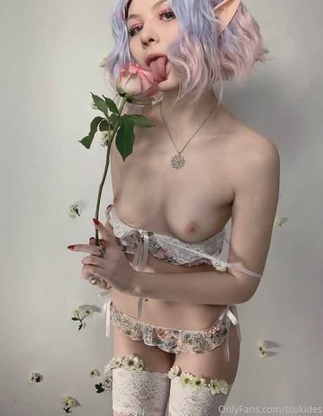 Tsukides actrice images