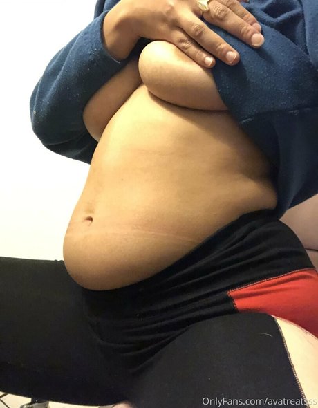 avatreatsss star du porno chaud img