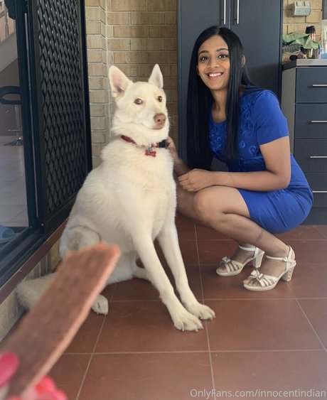 prettypriyaa étoile de l'art img