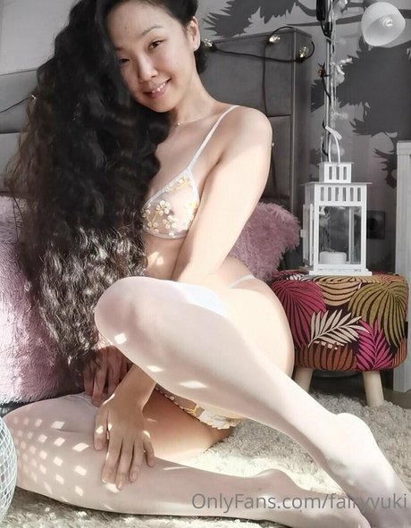 fairyyuki actrice exclusive galerie