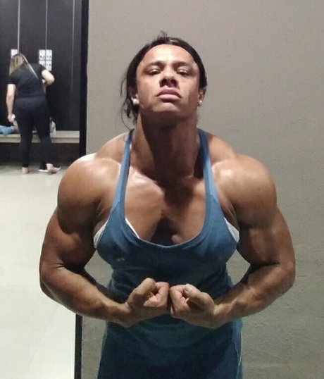 cristtina43 jolie star du porno images