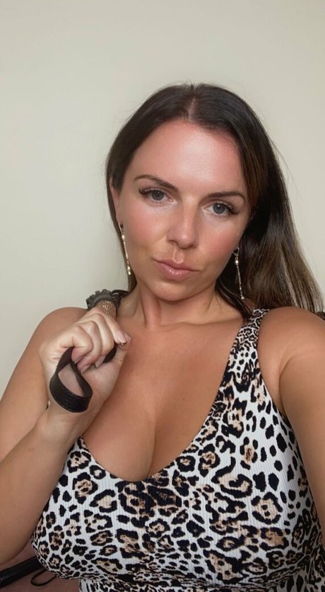 Goddess Alexi modèle xxx photos