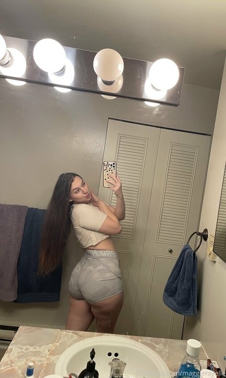 maggierayelle star du porno parfaite galeries