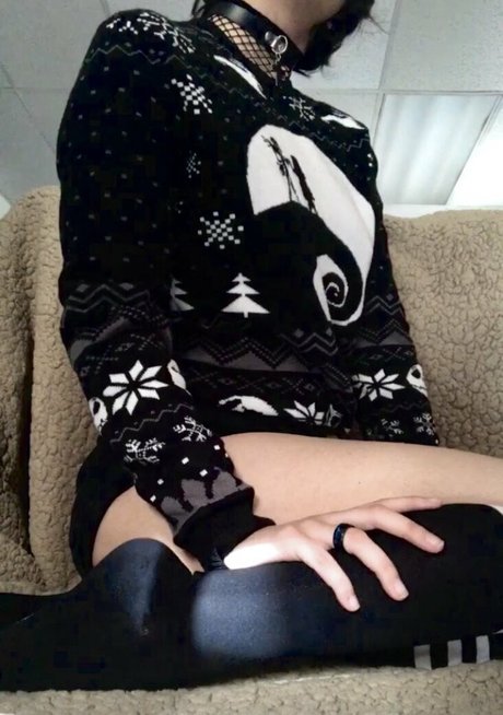 spookyboysage mannequin image