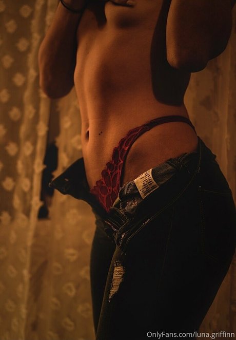 luna griffinn étoile parfaite photos