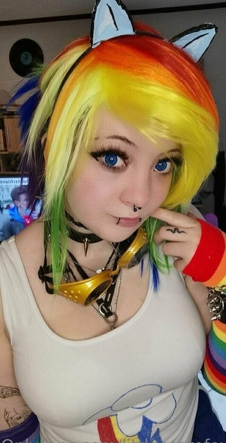 littlescarefoxfree modèle gratuit des photos