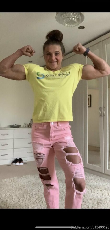 emilyjbrand98 actrice érotique des photos