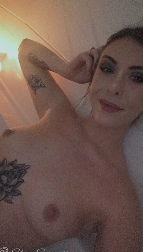 skyeserenity star du porno chaude galerie