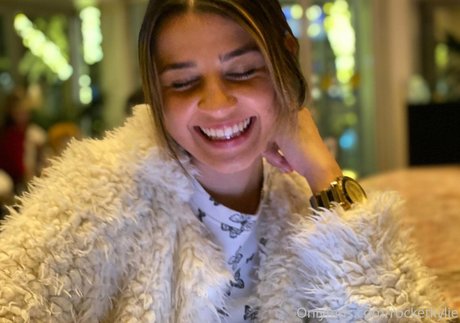 rocketkylie actrice photos