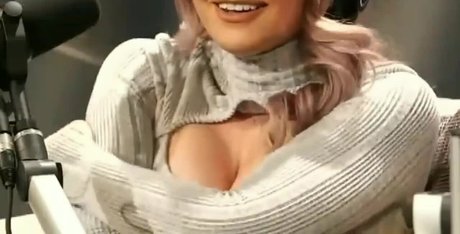 TSWG star érotique image