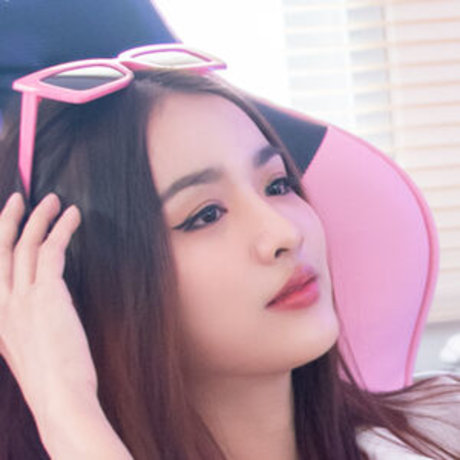 foxie way actrice chaude galeries