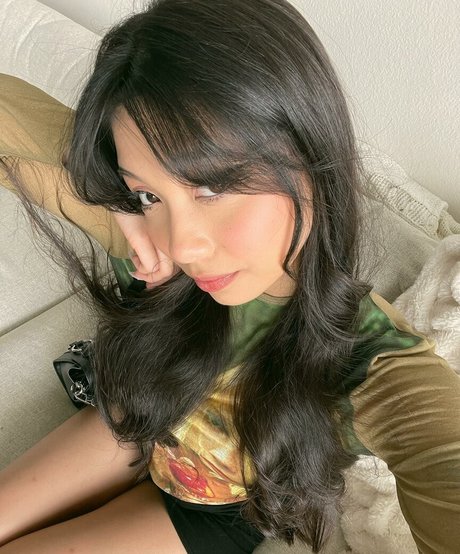 Trin Lovell modèle photos